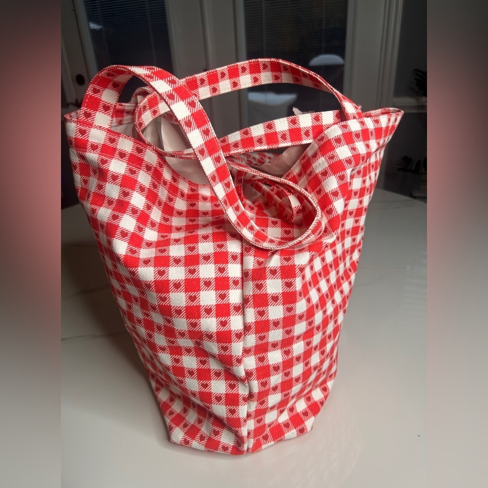 Wild Fable Hearts Carry Bag - Picture 12 of 13